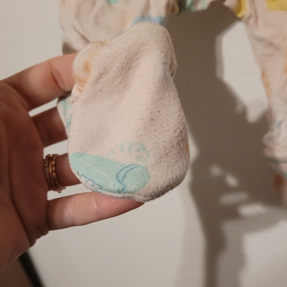 Angel Dear Bamboo footie sleeper convertible cuffs ruffle butt 0-3 months - Picture 6 of 6